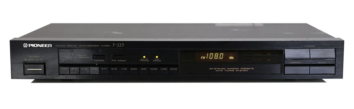 Pioneer F-223 Tuner schwarz